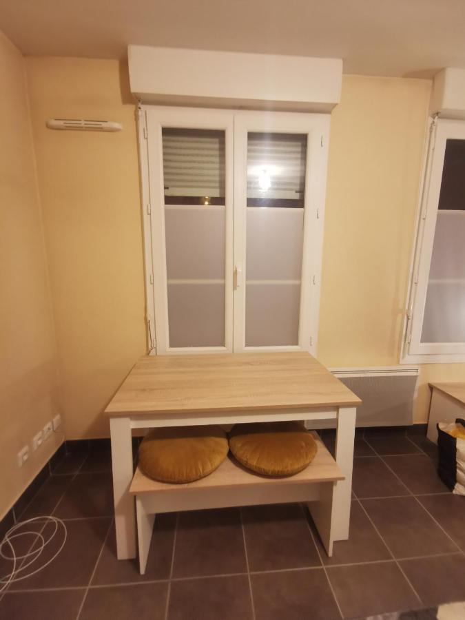 Logement en hypercentre dans une résidence Amiens Esterno foto