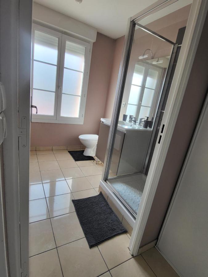 Logement en hypercentre dans une résidence Amiens Esterno foto